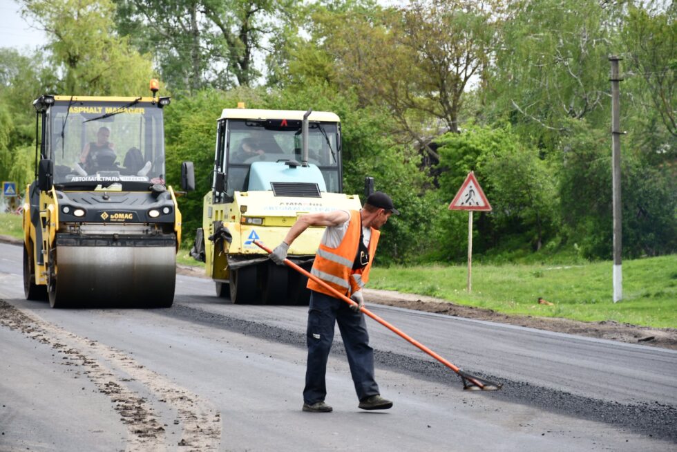 На ремонт доріг у Роменському районі цього року передбачили понад 25 млн грн