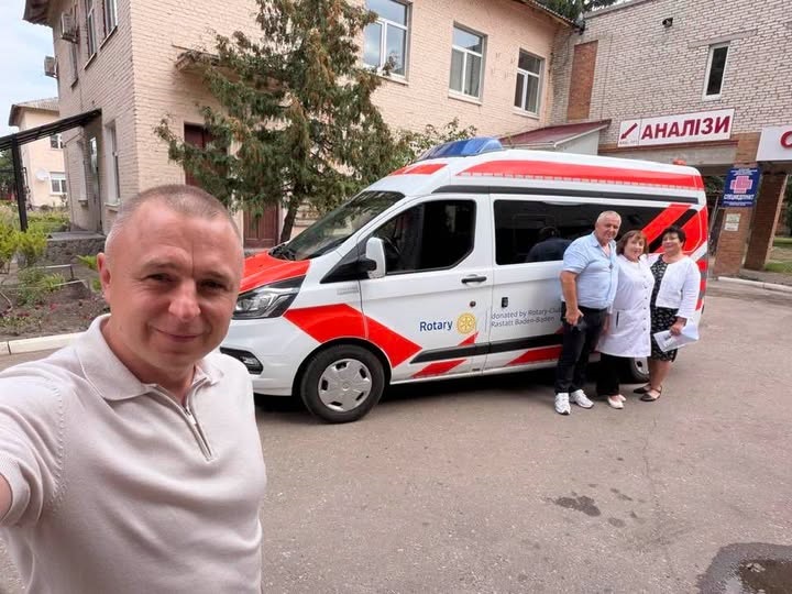Недригайлівський ЦПМСД отримав автомобіль швидкої допомоги для потреб громади