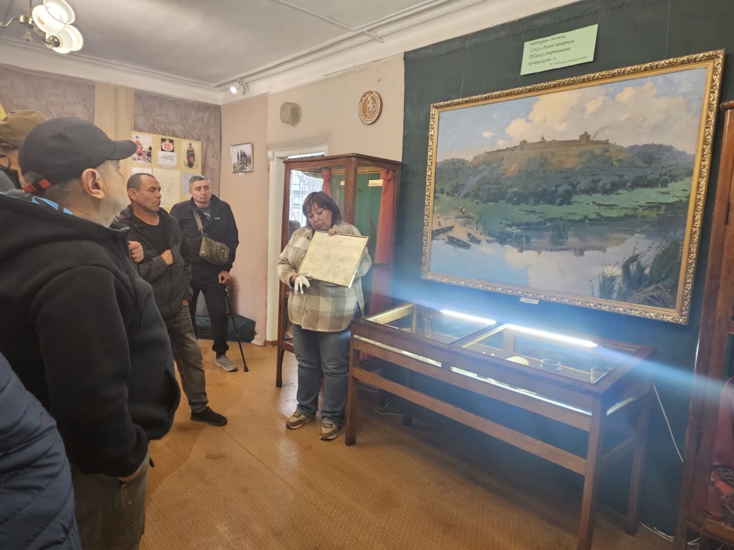 Для ветеранів Роменщини провели екскурсію до краєзнавчого музею