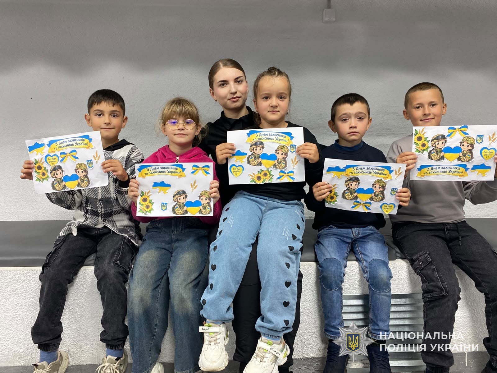 Від дитячих сердець — захисникам: поліцейські Роменщини провели патріотичні заходи для школярів
